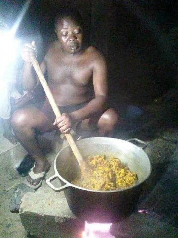 Article : Eb&eacute;ni ou l&rsquo;histoire extraordinaire d&rsquo;un &laquo;&nbsp;p&egrave;re au foyer&nbsp;&raquo; d&eacute;vou&eacute;